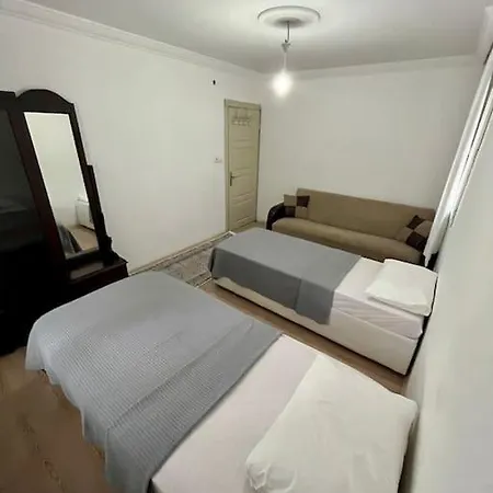 Merkezi Konumda Uygun *